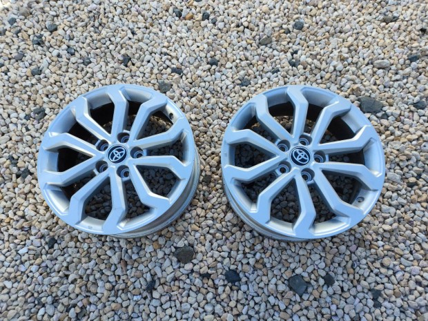 2 DB Gyri Toyota Corolla Cross alufelni