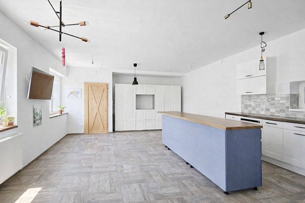 2 Lakr�szes �n�ll� Csal�di H�z 50 NM Gar�zzsal Elad�!