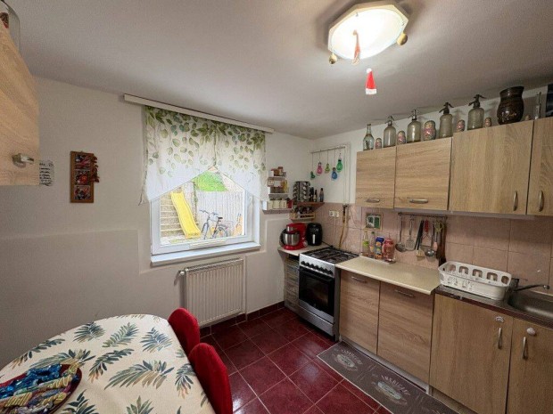 2 Szob�s H�z A R�mahegy L�b�n�l