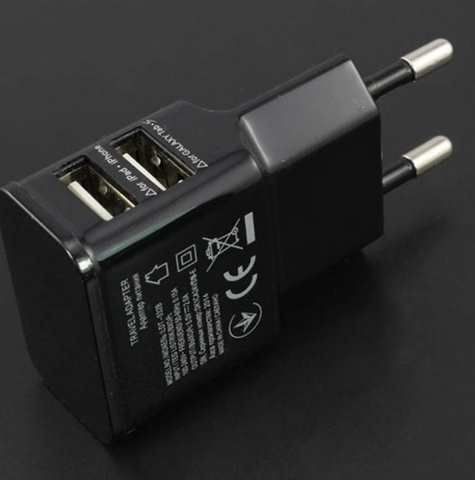 2 Utas USB Gyorstlt Adapter  1 Amper  (4878)