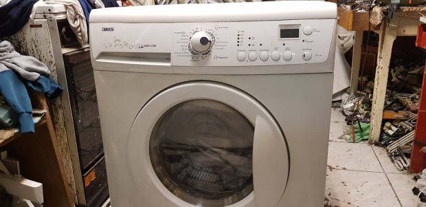 2 Zanussi aut.mosógép garanciával , számlával eladó.Győr.!
