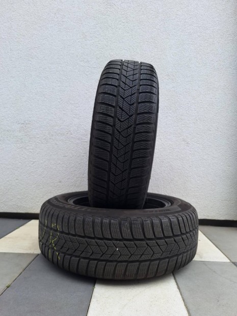 2 darab 205/60 r16 Pirelli téligumi DOT3421