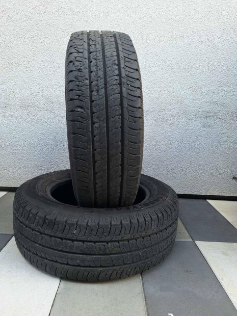 2 darab 215/65 r16 C Goodyear Efficientgrip �jszer� ny�rigumi DOT4822 