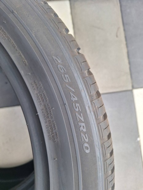 2 darab 265/45 r20 Hankook teljesen új 4 évszakos gumi DOT4222