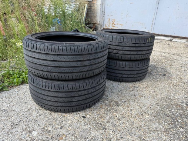 2 darab Barum 2 darab Hankook 225/40 R18 nyári gumi eladó