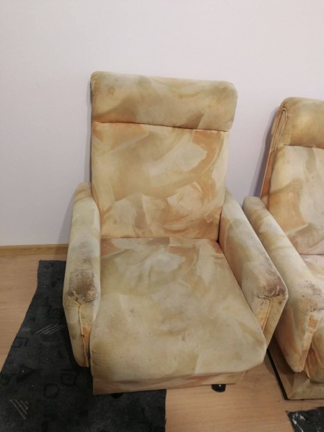 2 darab fotel, barna