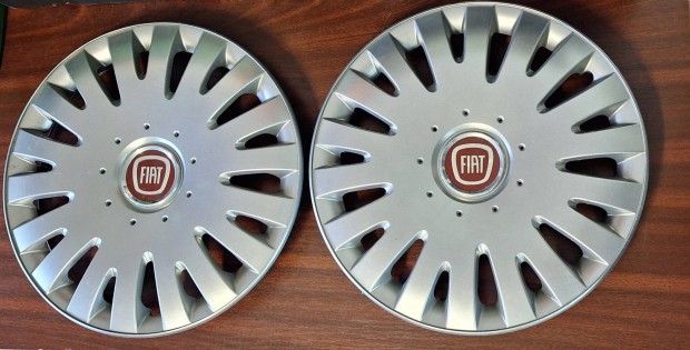 2 db 15 colos Fiat disztárcsa