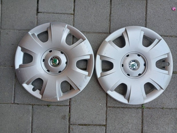 2 db 15 colos Skoda dsztrcsa