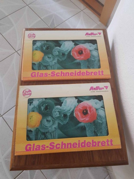 2 db 30x20 cm üveg mintás vágódeszka új bontatlan együtt 3000 Ft