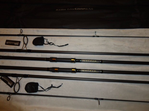2 db 390-es, Golden Carp bojlis horgászbot, nagy 50-es keverőgyűrűvel