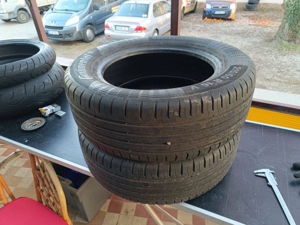 2 db Continental Contiecocontact 5 215/60 R16 nyári gumi (zozizo)
