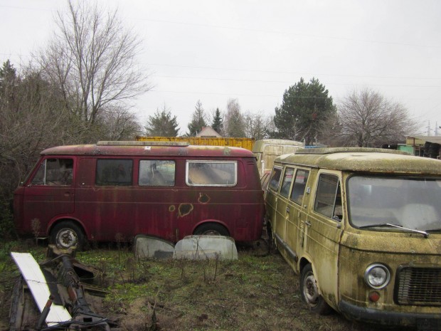 2 db Fiat 238 Weinsberg lakoauto