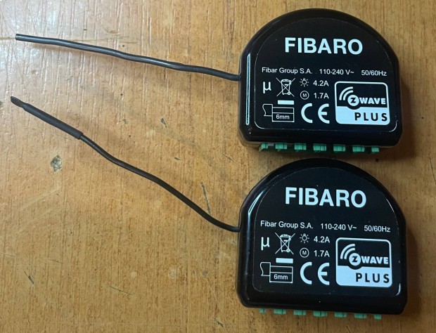 2 db Fibaro FGR-223 Roller Shutter 3 redny vezrl modul