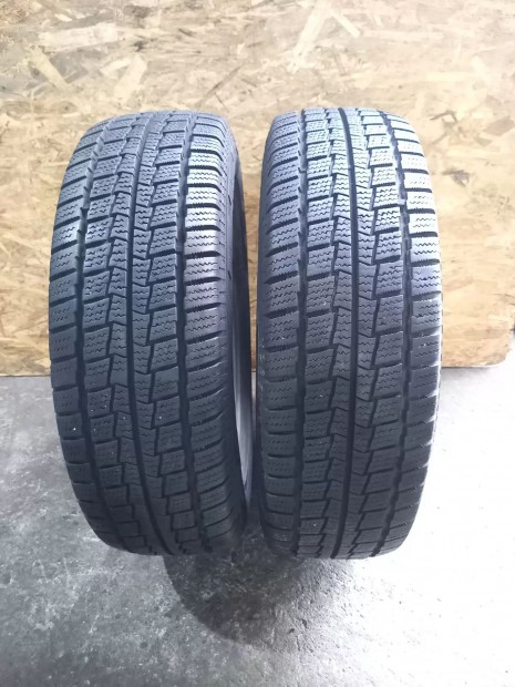2 db HANKOOK winter RW06 195 70 15 C T�LI gumi 8 mm 85% 0923