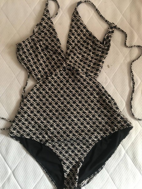 2 db H&M egyrszes ni frdruha (M-es) szinte jak!