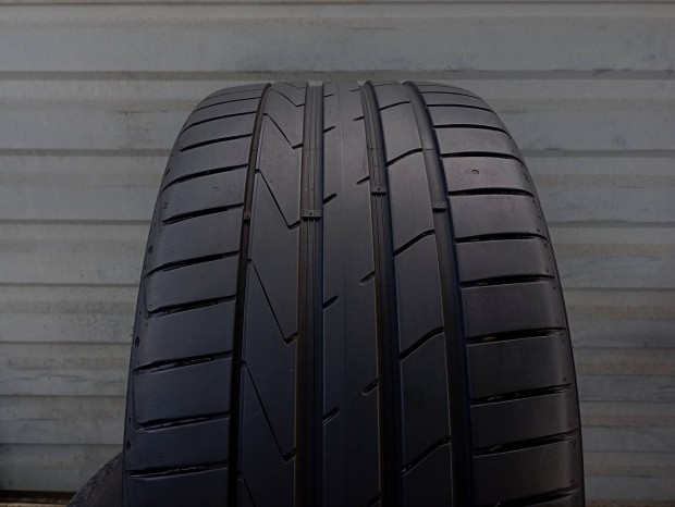 2 db Hankook Ventus S1 evo2 K117 XL 245/35 ZR19 93Y nyárigumi