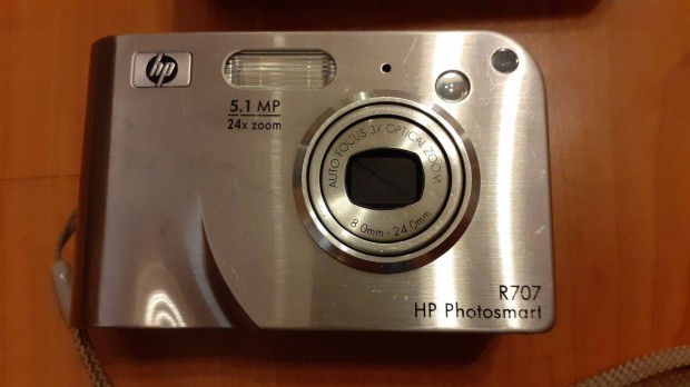 2 db Hp R707 és Canon + CF retro digitális fényképezőgép Foxpost MPL