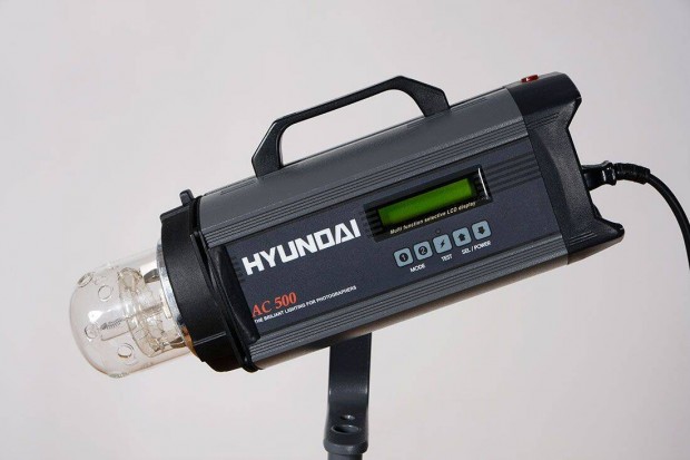 2 db Hyundai AC 500/Mikrosat Digi 5 profi stdivaku 500 Ws teljestm