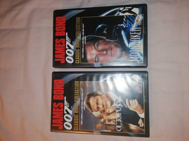 2 db James Bond VHS kazetta
