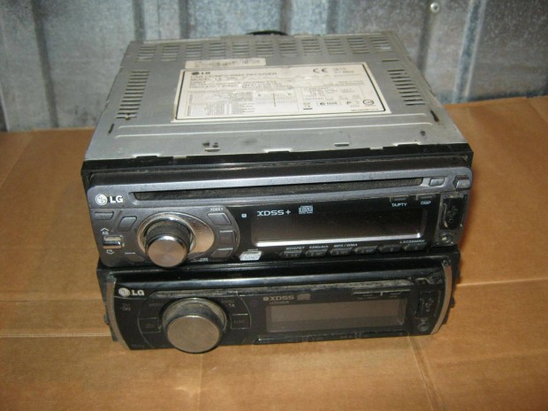 2 db LG cd-s USB-s autórádió