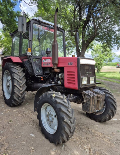2 db Mtz 820 traktor friss műszakival