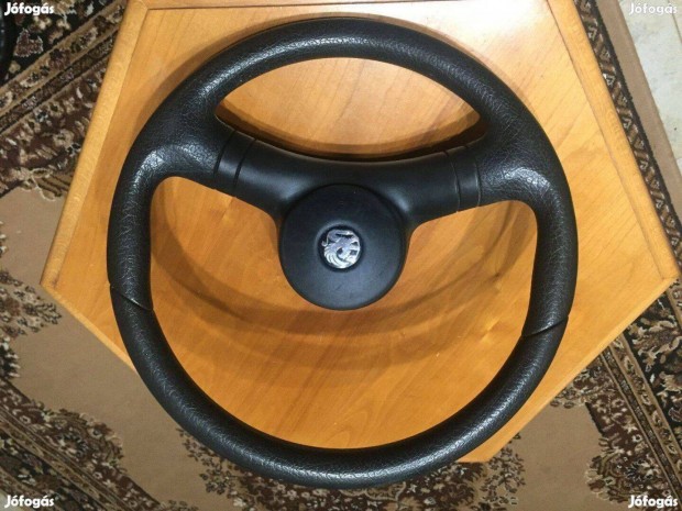 2 db Opel B Corsa 2 ágú gumi kormány jó állapotú eladó! az ár darabra