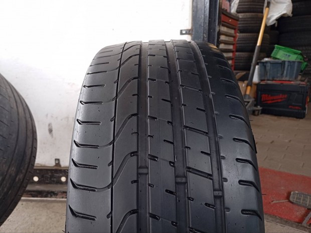 2 db Pirelli Pzero 225/35 R19 88Y XL nyárigumi