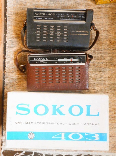 2 db Sokol rdi + egy Sokol 403 doboz (1974)