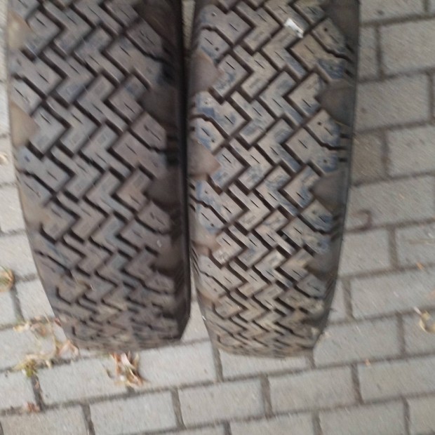 2 db Veterán Skoda 155 SR14 155/80 R14
