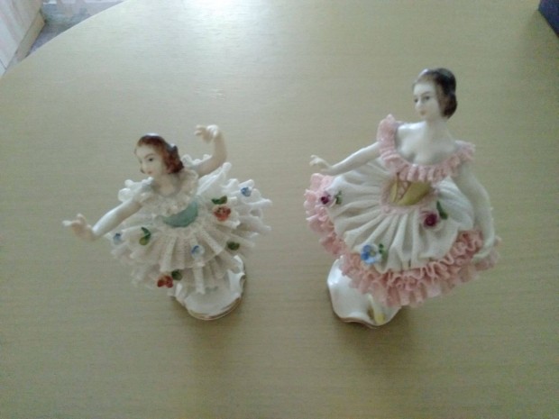 2 db Volkstedt csipkés balerina porcelán figura olcsón