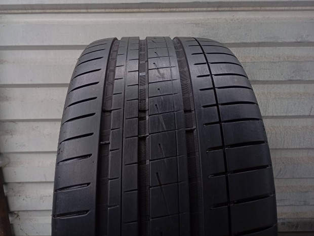 2 db Vredestein Ultrac Vorti 255/35 R18 94Y XL nyárigumi