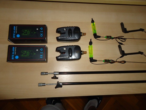 2 db digitális elektromos kapásjelző swingerrel, leszúróval Új eladó