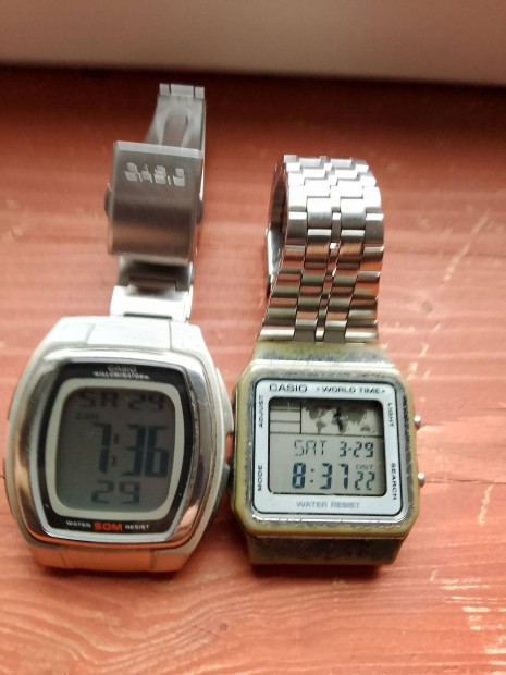 2 db eredeti Casio