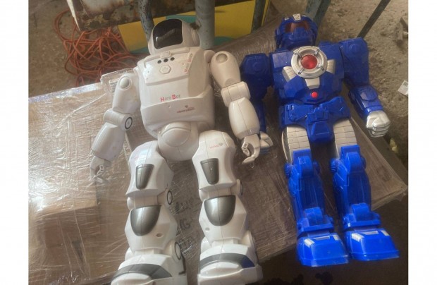 2 db interaktív játékrobot gyerekeknek!