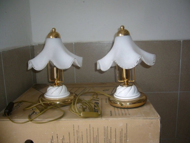 2 db retro asztali lmpa