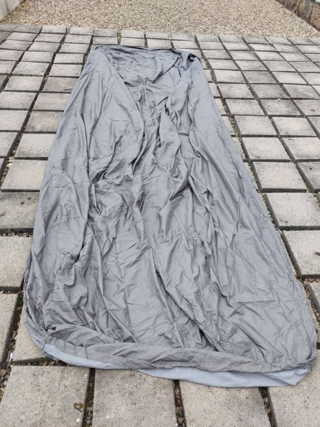 2 db sz�rke aut�ponyva elad�