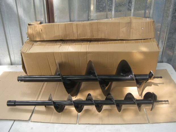 2 db talajfúrószár, földfúrószár (10 cm, 20 cm)