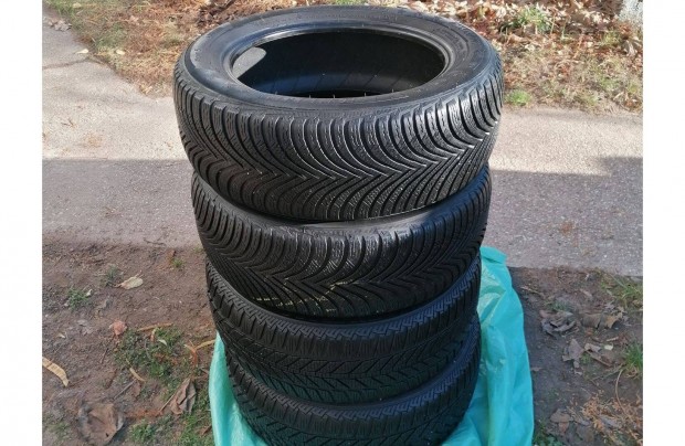 2 db tli Michelin Alpin 5 205/55/16. 2 db tli Fulda Kristall Contro