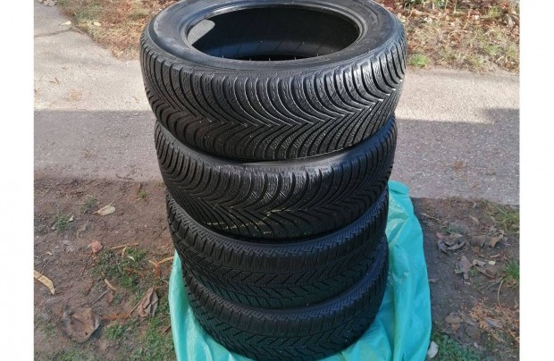 2 db tli Michelin Alpin 5/ 205/55/16. 2 db tli Fulda Kristall Contro