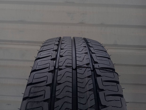 2 db új Michelin Agilis Camping 225/75 R16CP 116Q nyárigumi