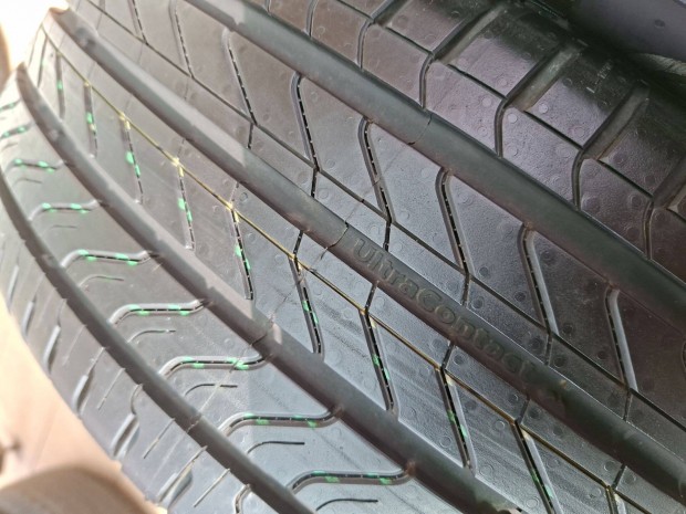2 db j demo 205/55r17 Continental Ultracontact Nxt nyrigumi dot:1024