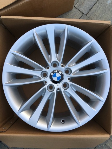 2 db új gyári Bmw Styling 263 hátsó felni.