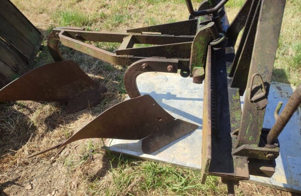 2 fejes traktor eke