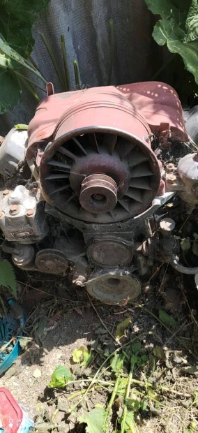 2 hengeres rs 09 motor