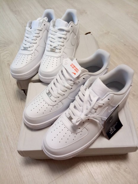 2 pr Nike Air Force 1 1:1 replika