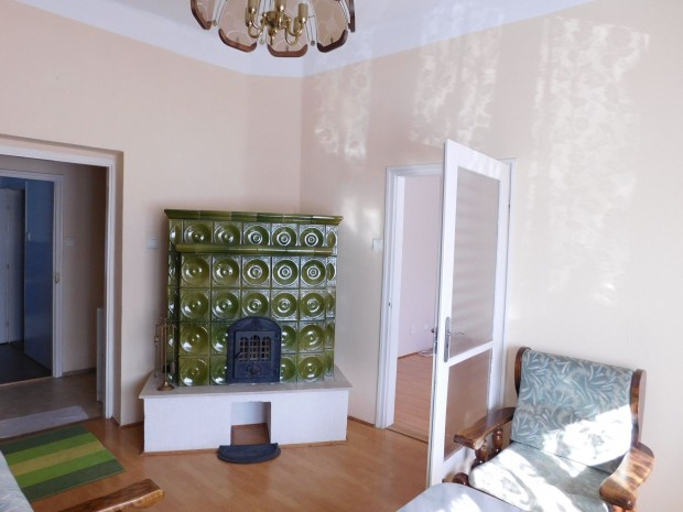 2 szob�s, 55 m2-es, csal�di h�z jelleg� lak�s kiad� Szombathely