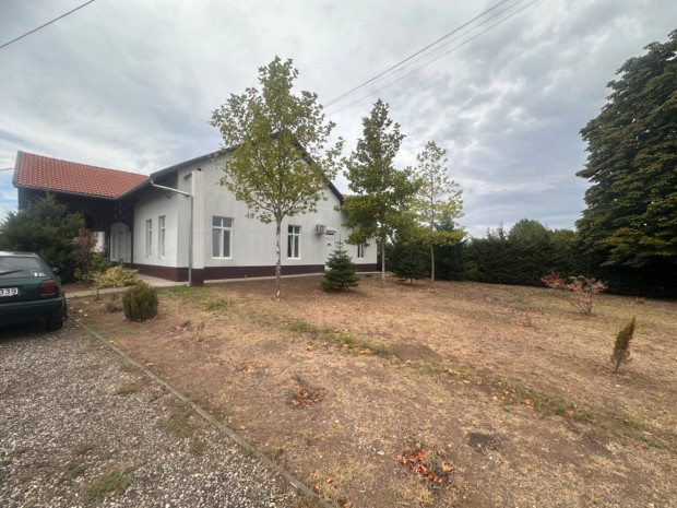 2 szob�s fel�j�tott apartman T�pi�szel�n kiv�l� �r-�rt�k ar�nyban