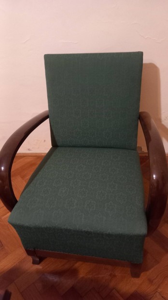 2 z�ld fotel hagyatekb�l. 