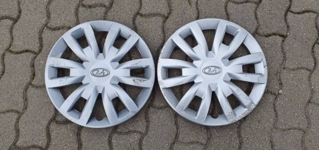 2db 15" Lada gyári dísztárcsa
