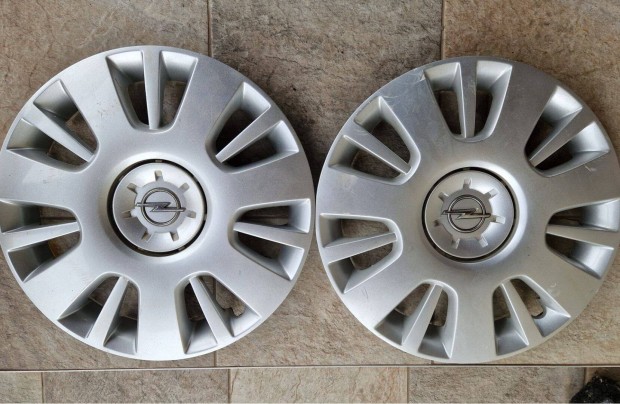 2db 16" Opel gyri dsztrcsa